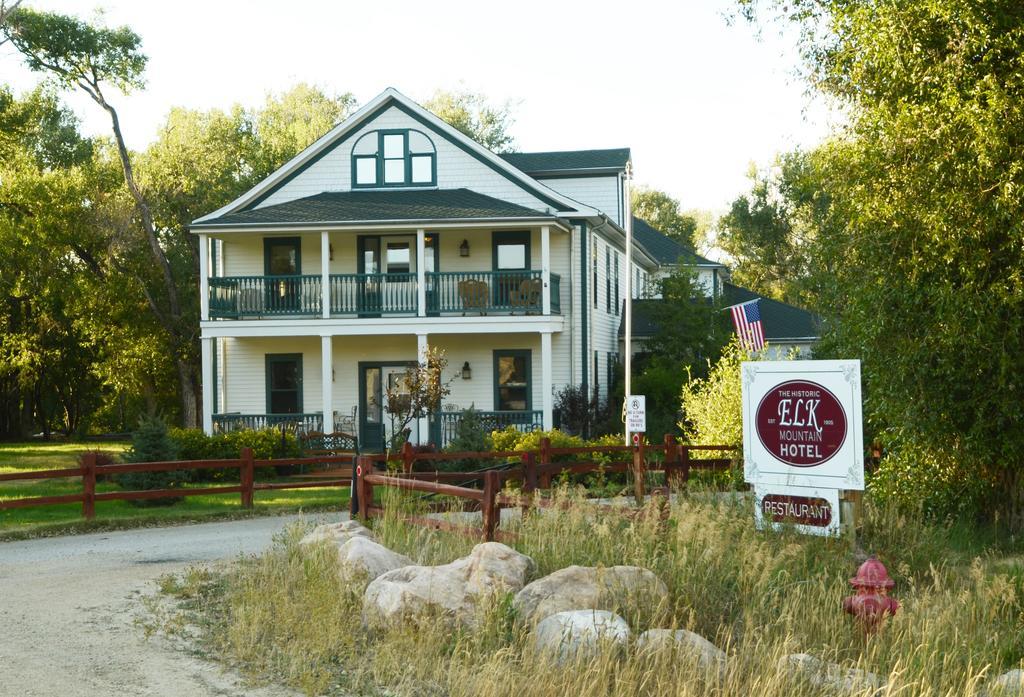 The Historic Elk Mountain Hotel ภายนอก รูปภาพ
