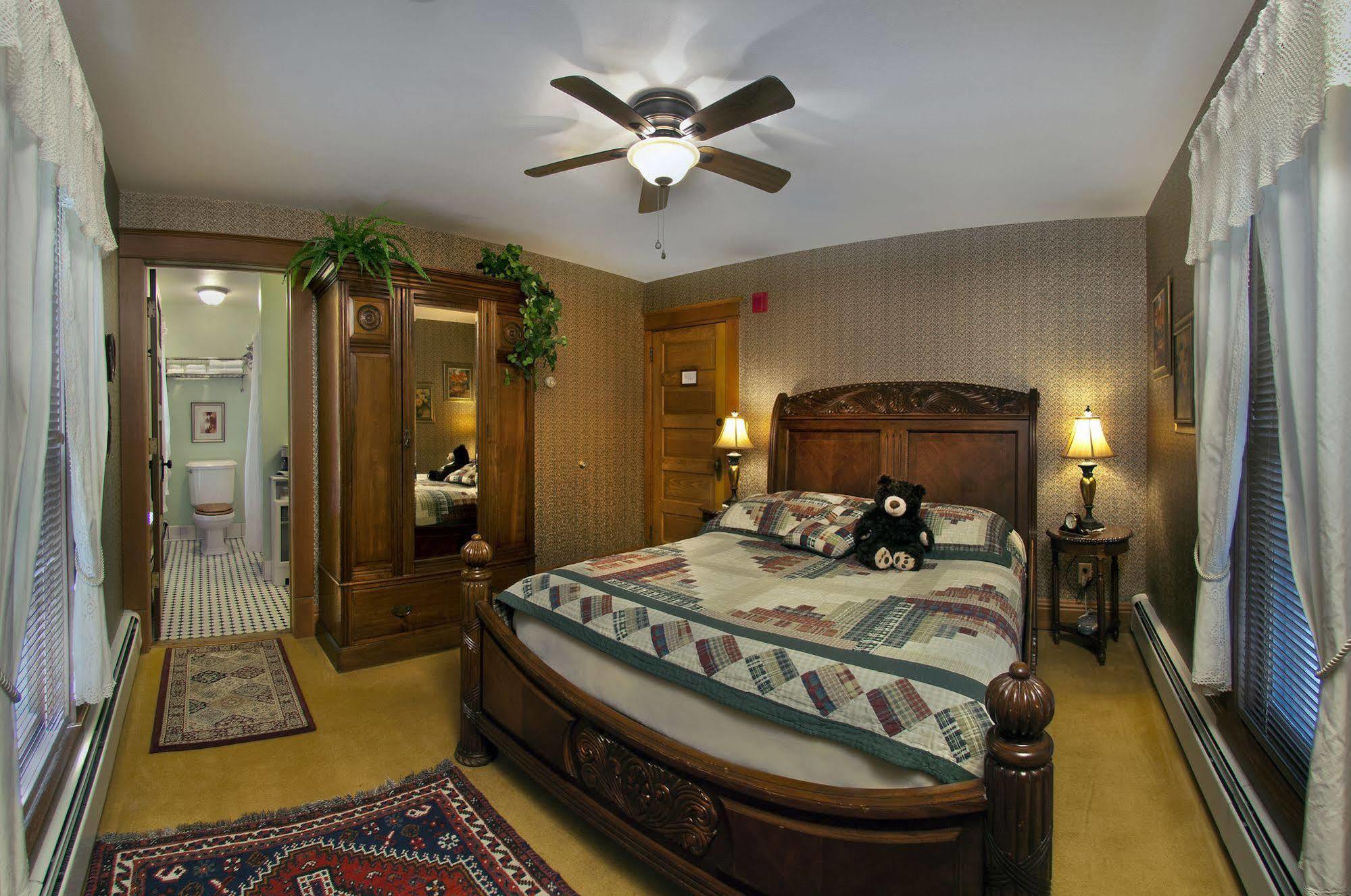 The Historic Elk Mountain Hotel ภายนอก รูปภาพ